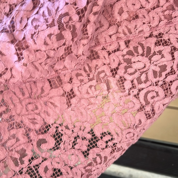 Jessakae Allover Lace Mauve Laurel Midi Dress. Size S. Long sleeve. Like New - Picture 8 of 13